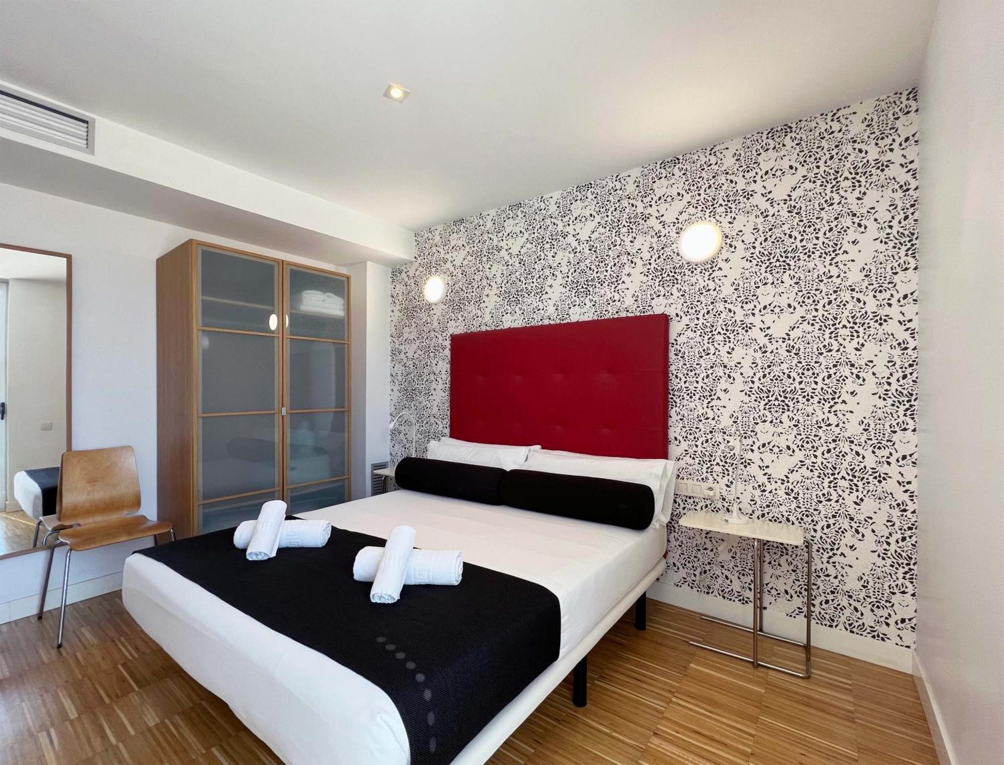 ברצלונה Stay U-Nique Apartments Pellaires מראה חיצוני תמונה
